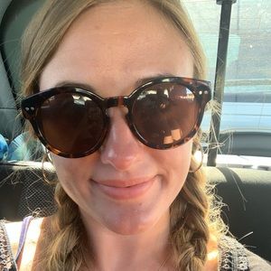 Meet your Posher, Cassie